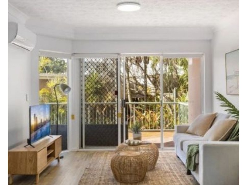 96/7 Redondo Avenue, Miami QLD 4220