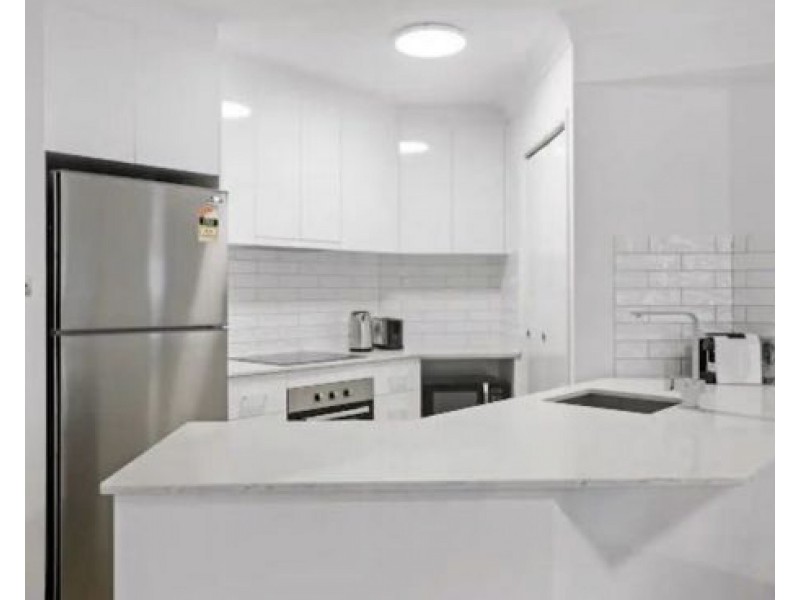 96/7 Redondo Avenue, Miami QLD 4220