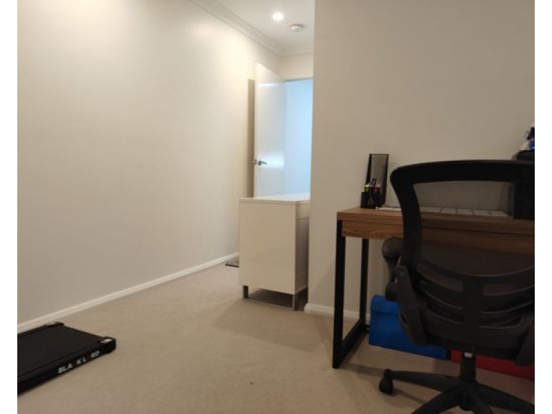 14 REGENT LANE, Hope Island QLD 4212