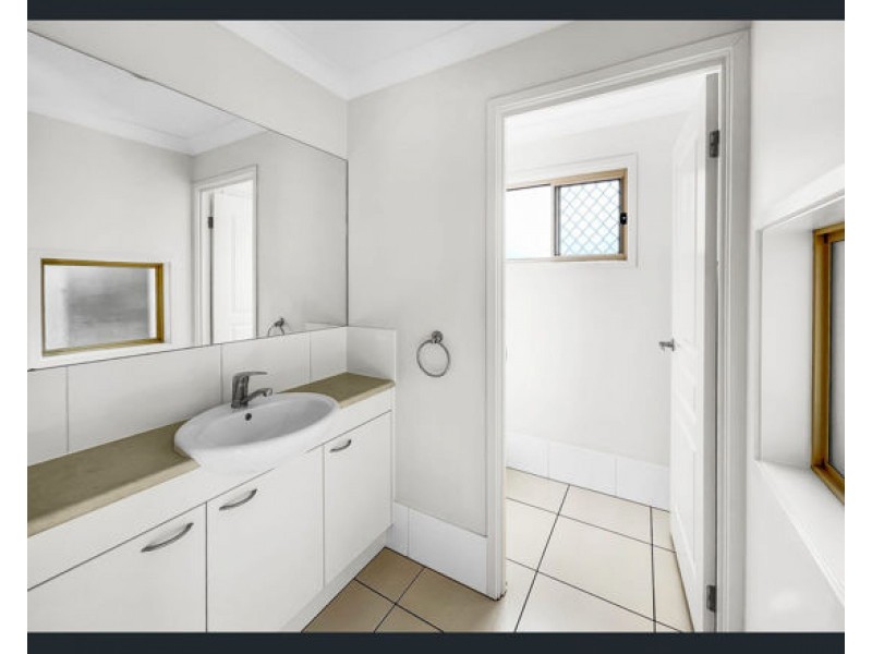 46 Wyndham Circuit, Holmview QLD 4207