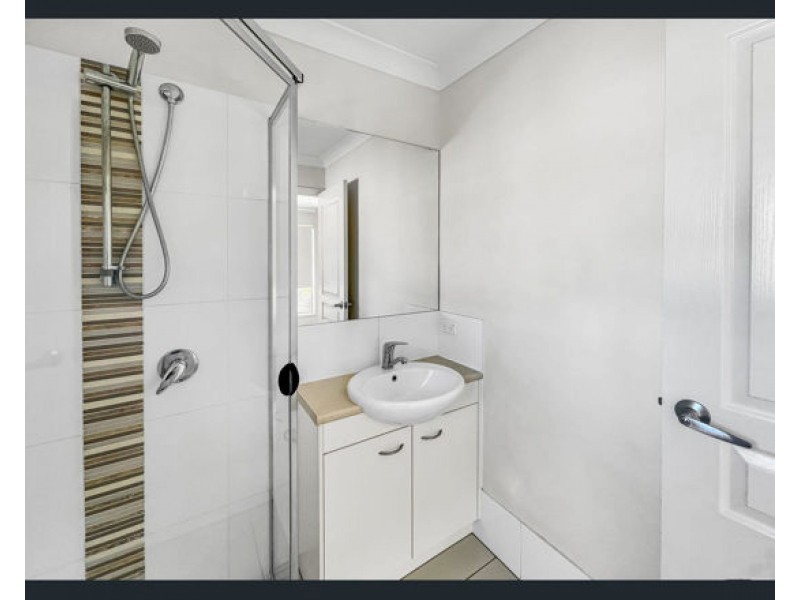 46 Wyndham Circuit, Holmview QLD 4207