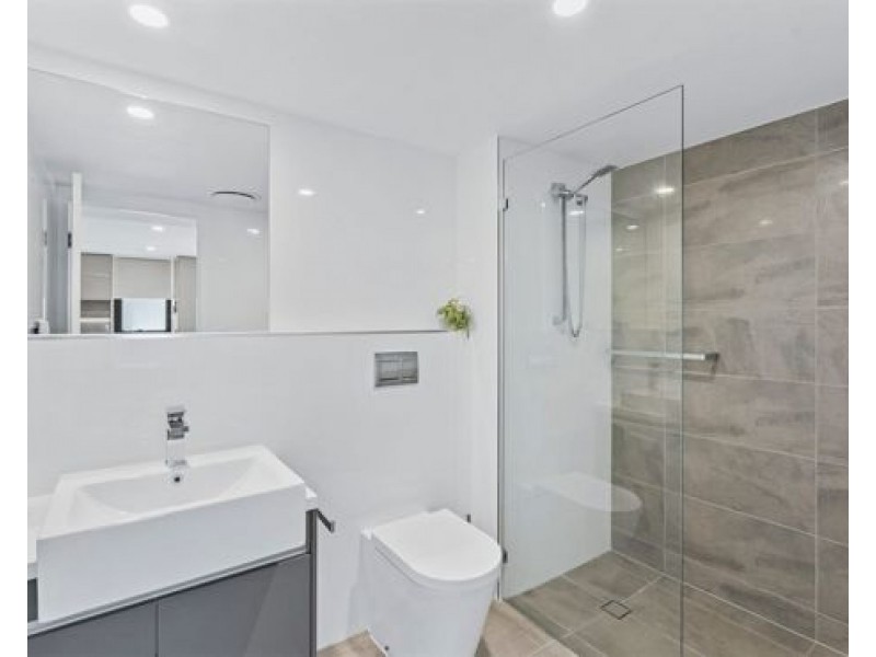 Unit 602 45 Wellington Road, East Brisbane QLD 4169