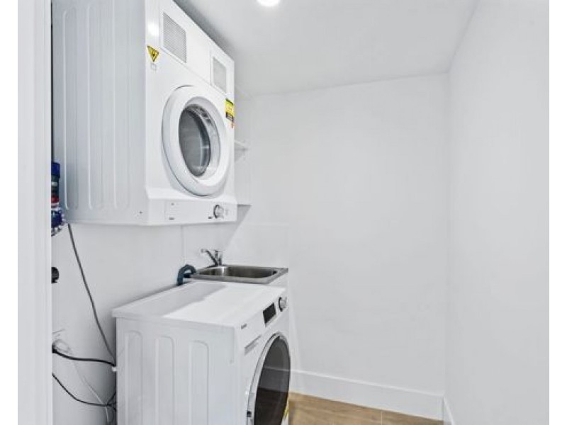 Unit 602 45 Wellington Road, East Brisbane QLD 4169