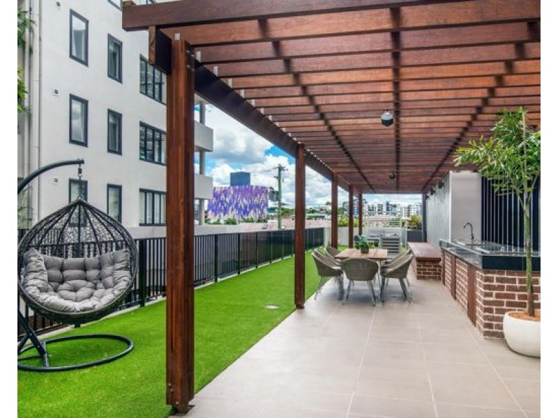 Unit 602 45 Wellington Road, East Brisbane QLD 4169