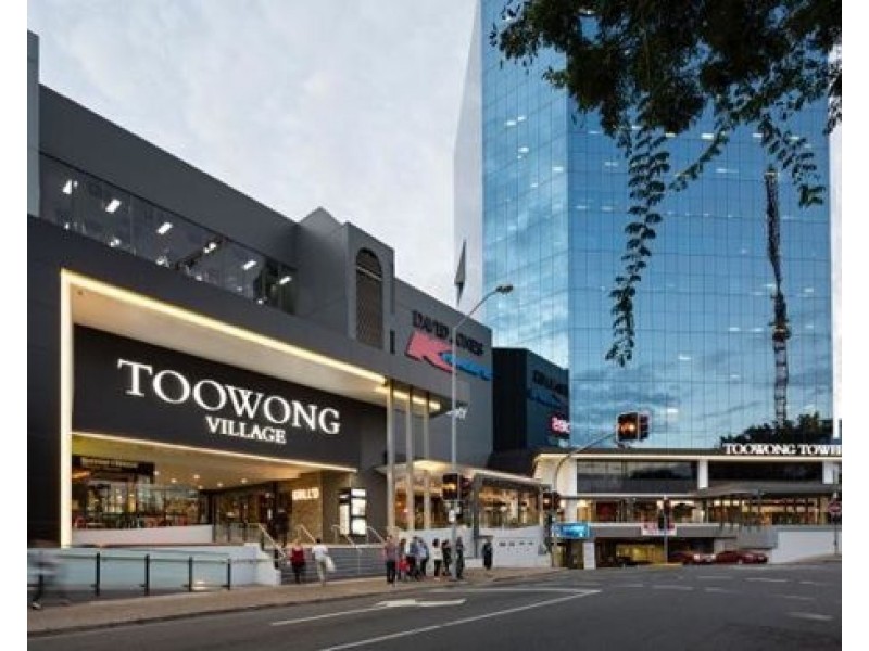 99 Address available on request, St Lucia QLD 4067