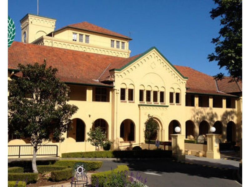 99 Address available on request, St Lucia QLD 4067