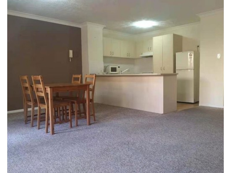 16-26 Waverley Street, Southport QLD 4215