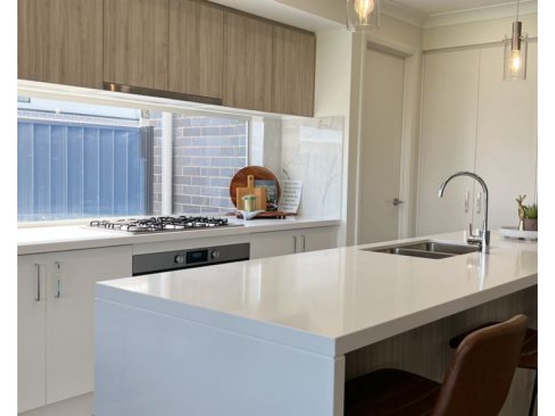 39 Mason Road, Box Hill NSW 2765