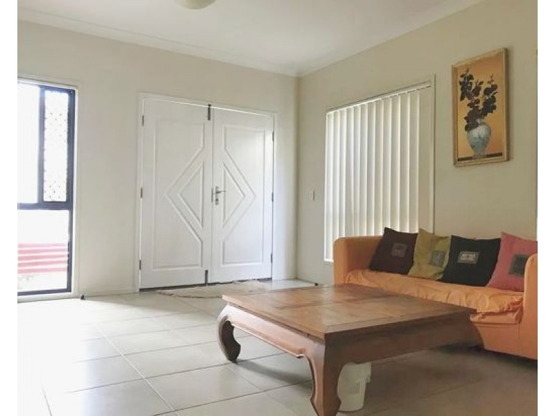 8/20 Rosella Close, Calamvale QLD 4116