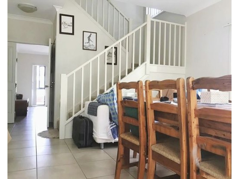 8/20 Rosella Close, Calamvale QLD 4116