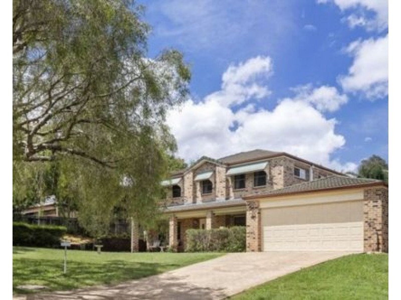 75 McConnell Crescent, Brookfield QLD 4069