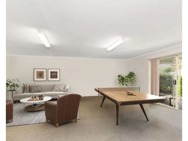 75 McConnell Crescent, Brookfield QLD 4069