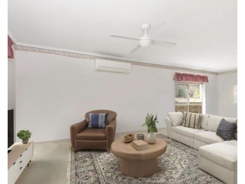 75 McConnell Crescent, Brookfield QLD 4069