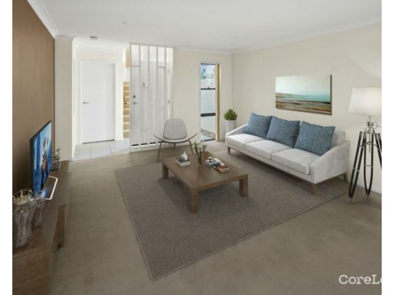 33/1 Belongil Street, Pacific Pines QLD 4211