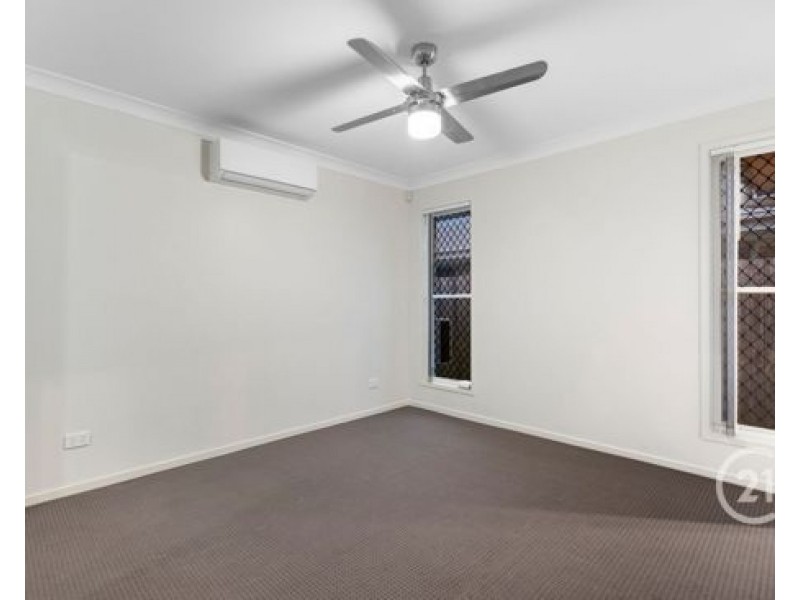 107 SUMMERVIEW AVENUE, Yarrabilba QLD 4207