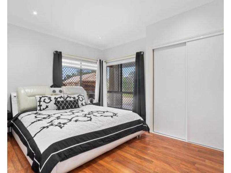 120 Falkland Street, Pallara QLD 4110