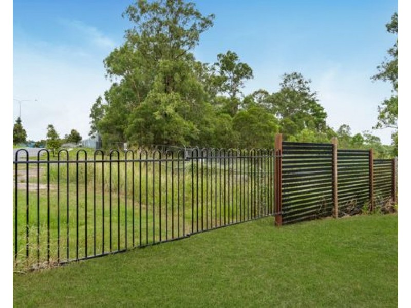 120 Falkland Street, Pallara QLD 4110