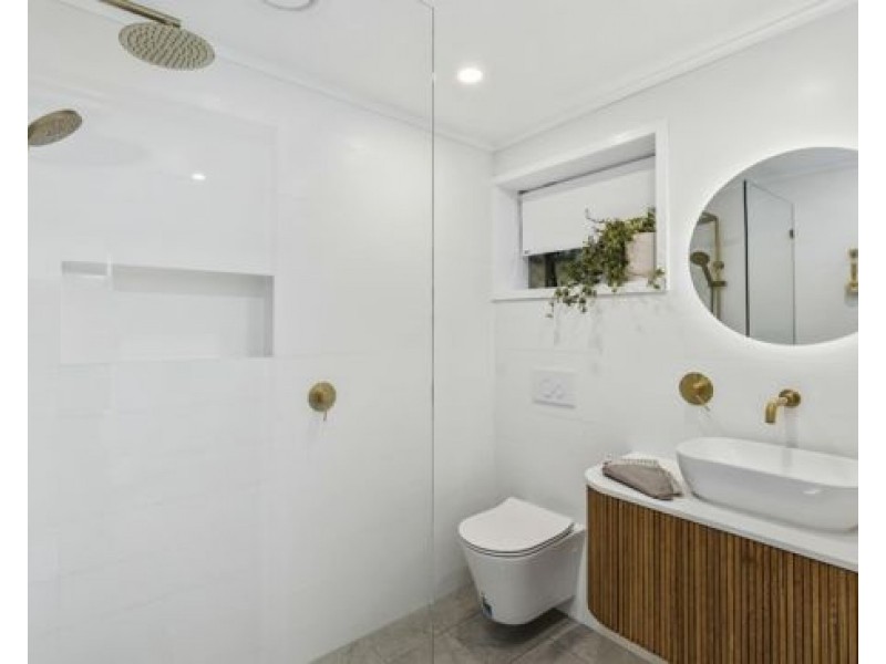 4/26 Palm Avenue, Surfers Paradise QLD 4217