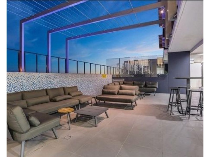 1107 50 hudson road, Albion QLD 4010