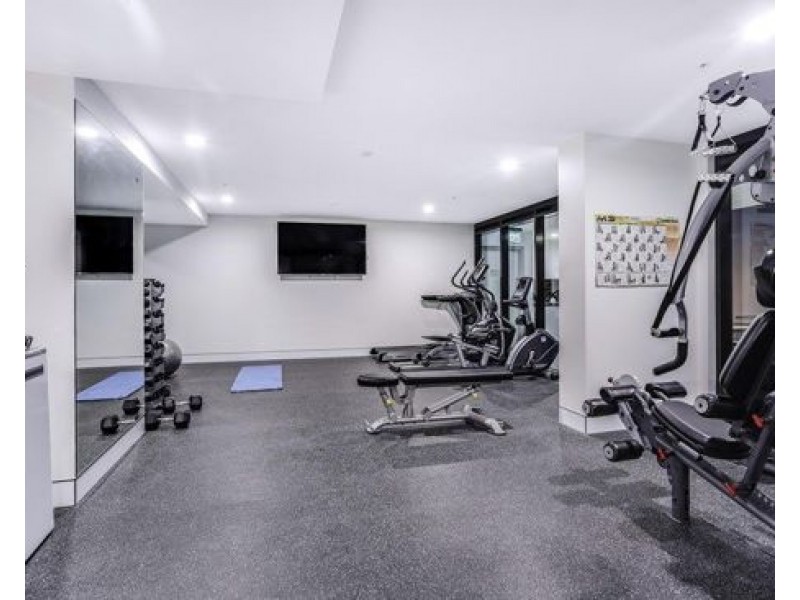 1107 50 hudson road, Albion QLD 4010