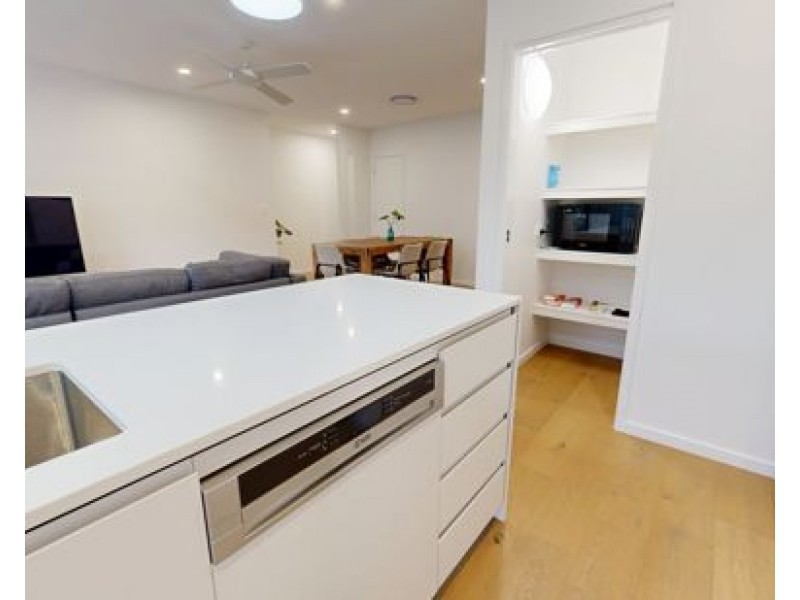 85/7 Lawrence Lyons Pl, Kenmore QLD 4069