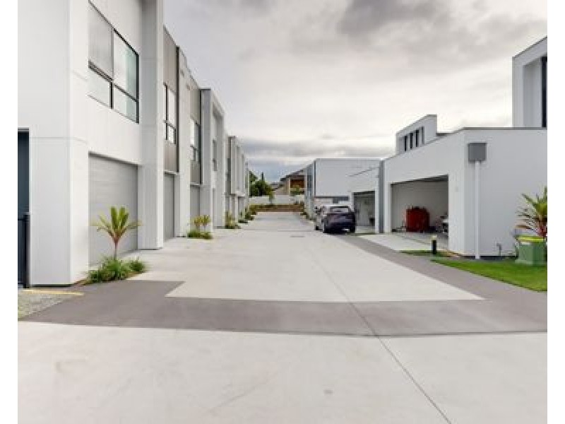 85/7 Lawrence Lyons Pl, Kenmore QLD 4069