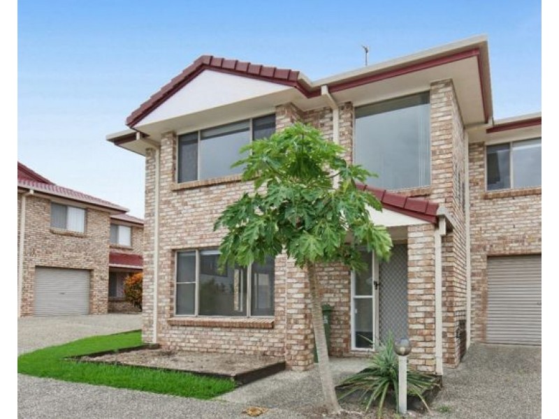 2/109 Pohlman Street, Southport QLD 4215