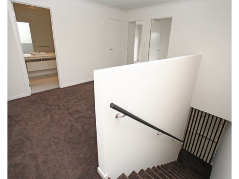 153 North Hill Drive, Robina QLD 4226