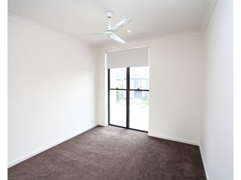 153 North Hill Drive, Robina QLD 4226