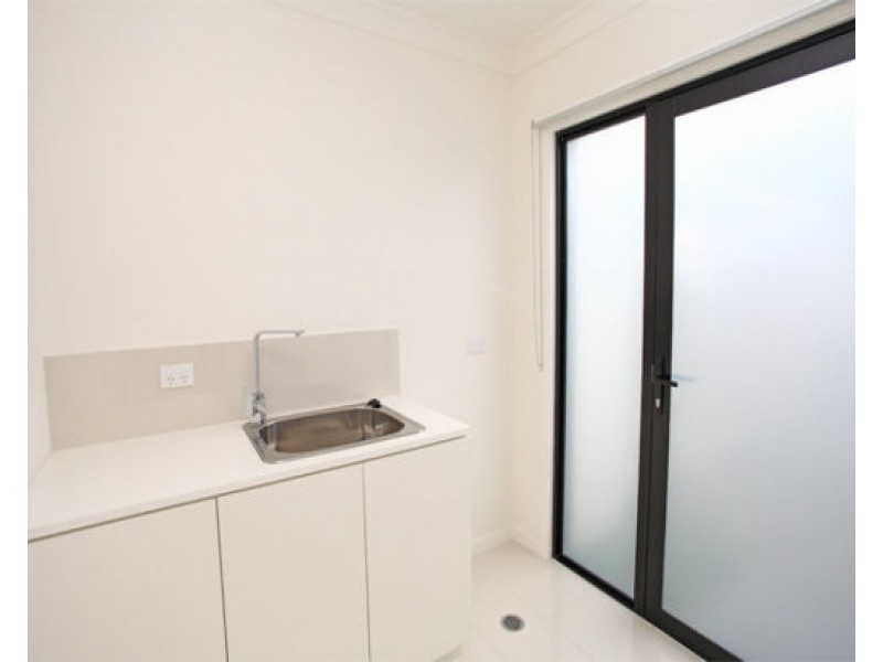 153 North Hill Drive, Robina QLD 4226