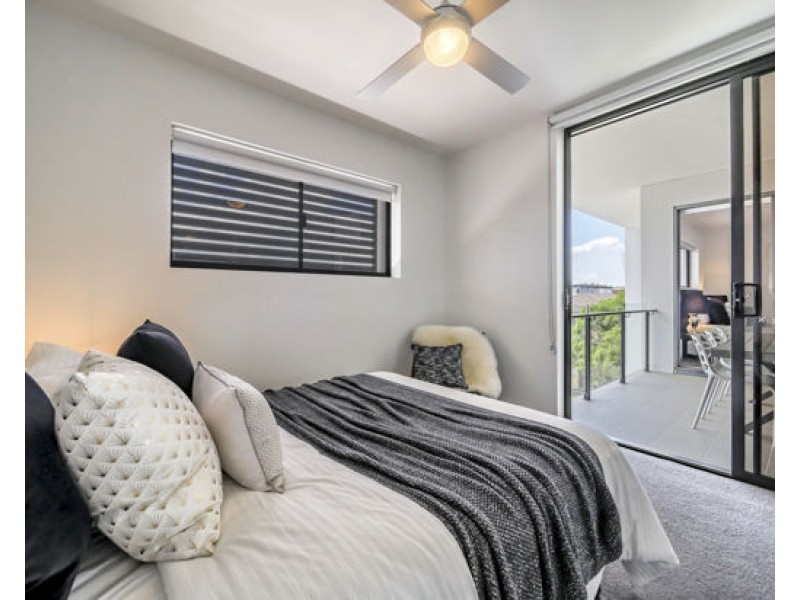 Unit 143 52 Grantson Street, Windsor QLD 4030