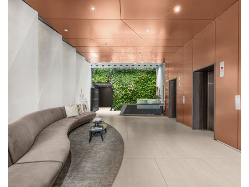 1608/4 Edmondstone St, South Brisbane QLD 4101