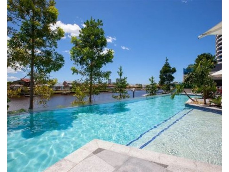 5510/5 Harbour Side Court, Biggera Waters QLD 4216