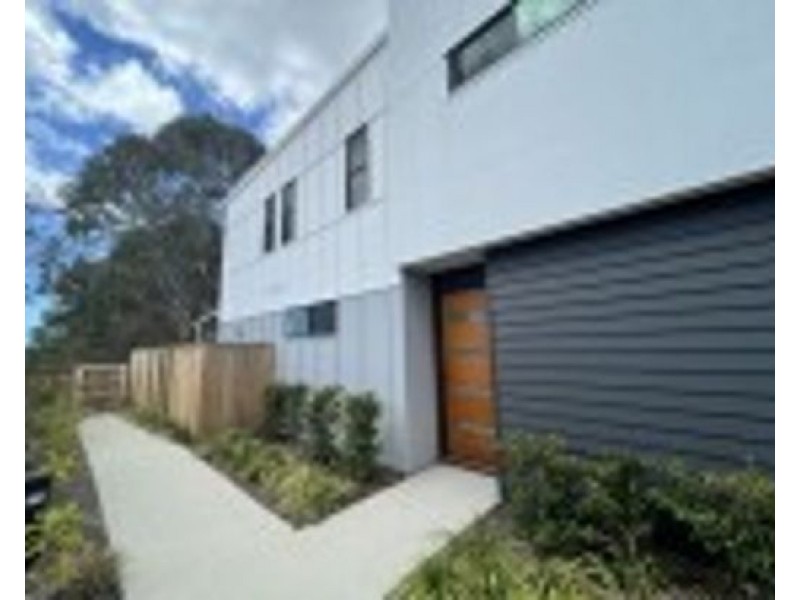 29 8 Ben Dalley Drive, Helensvale QLD 4212