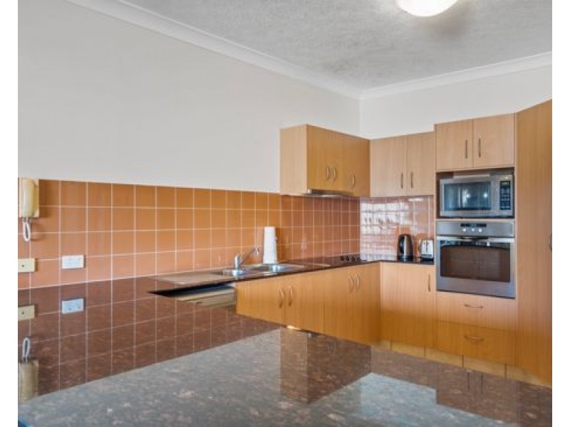 118 /137 Laver Drive, Robina QLD 4226