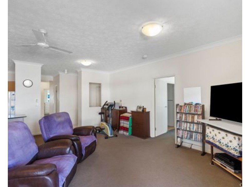 118 /137 Laver Drive, Robina QLD 4226
