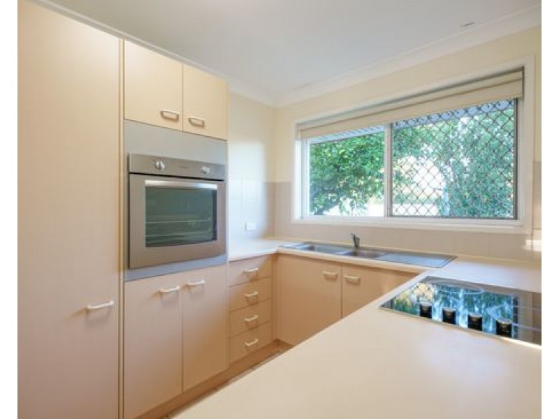 Unit 95/128 Benowa Road, Southport QLD 4215