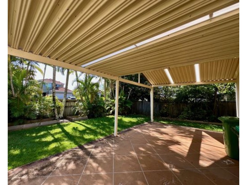 26 Marble Arch Place, Arundel QLD 4214
