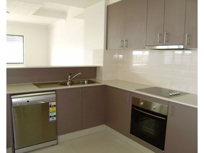 55/2 Acacia Court, Robina QLD 4226