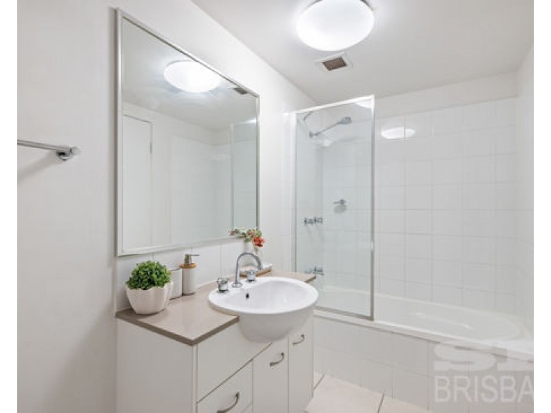 2/1-11 Gona Street, Beenleigh QLD 4207