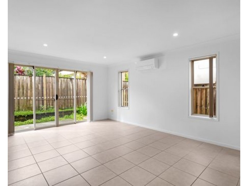4/32-34 Margaret Street, Southport QLD 4215