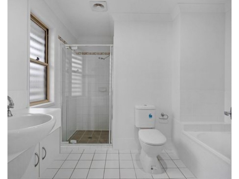4/32-34 Margaret Street, Southport QLD 4215