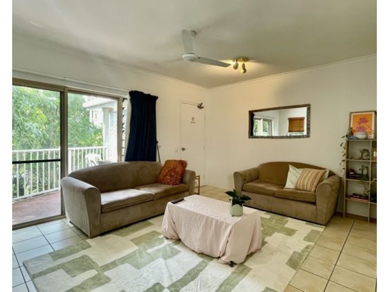 26 /129-135 Oleander street, Holloways Beach QLD 4878