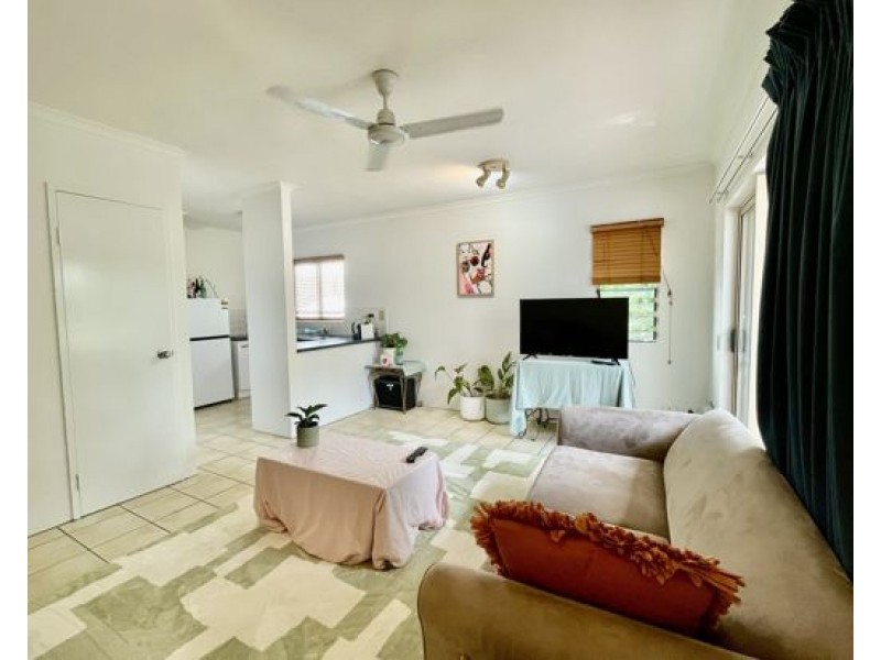 26 /129-135 Oleander street, Holloways Beach QLD 4878
