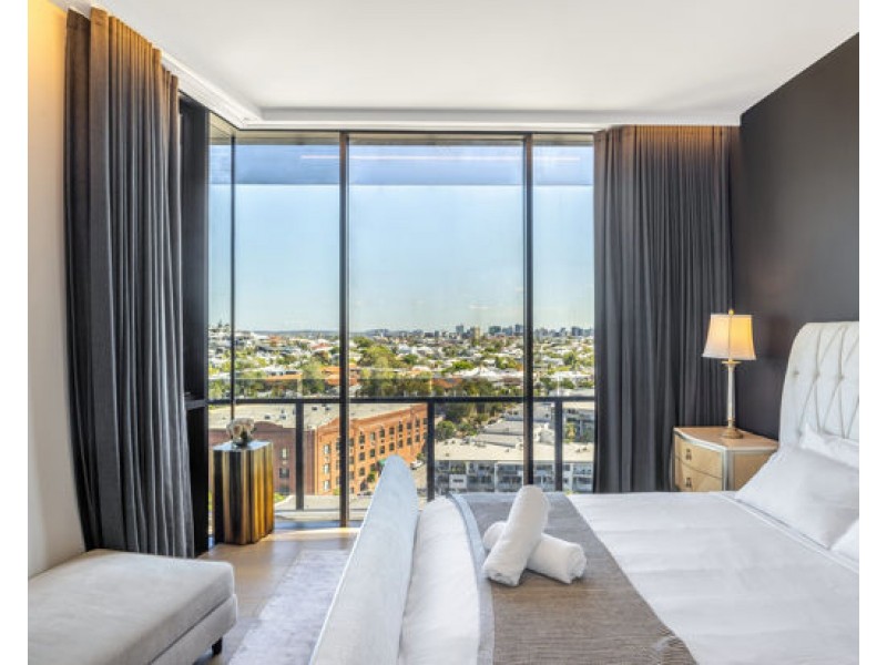 1402/20 wyandra st, Newstead QLD 4006