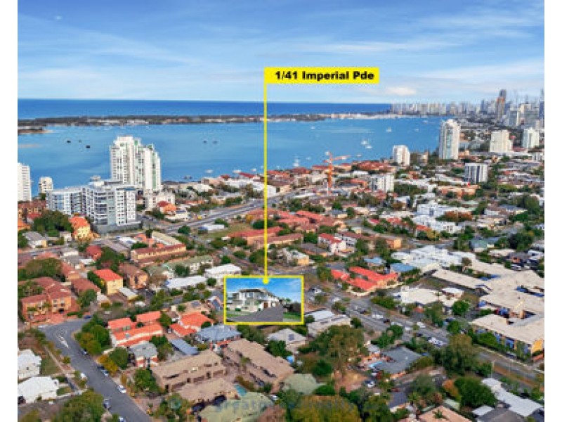 1/41 Imperial Parade, Labrador QLD 4215