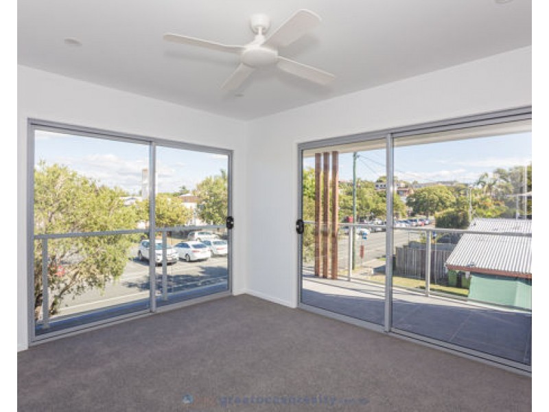 1/41 Imperial Parade, Labrador QLD 4215