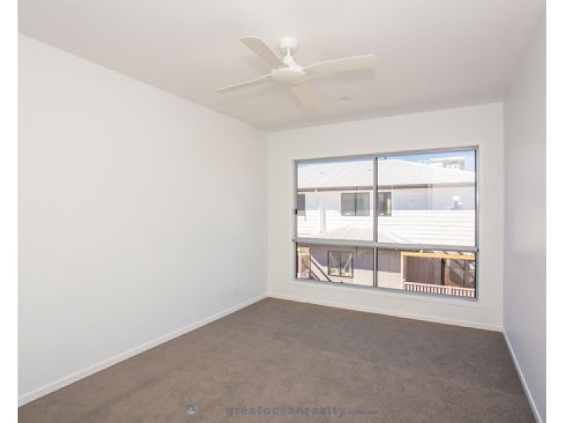 1/41 Imperial Parade, Labrador QLD 4215