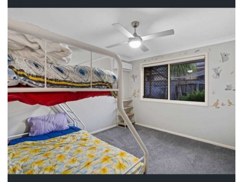 19 Highlands Terrace, Springfield Lakes QLD 4300