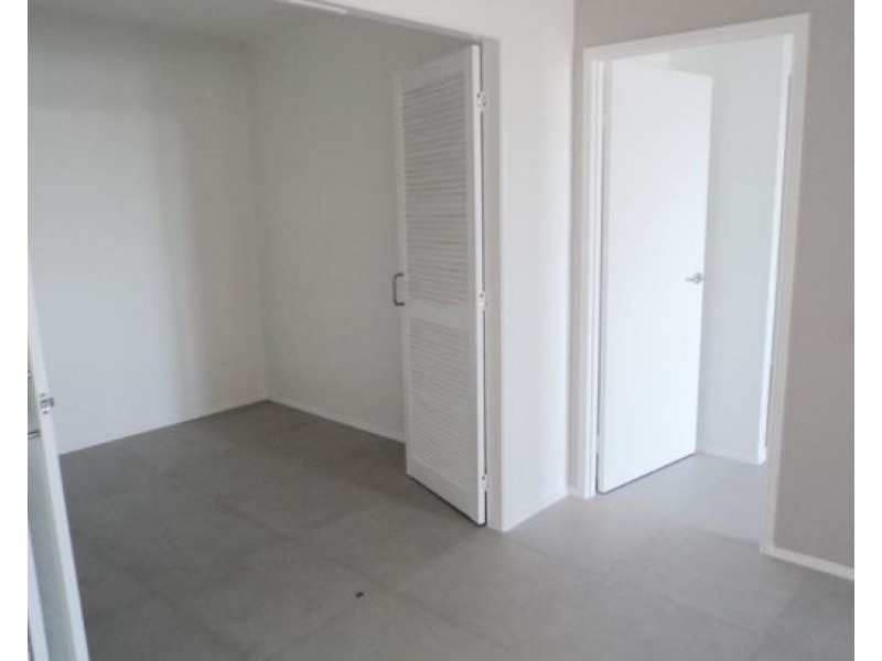 25 228 Vulture St, South Brisbane QLD 4101
